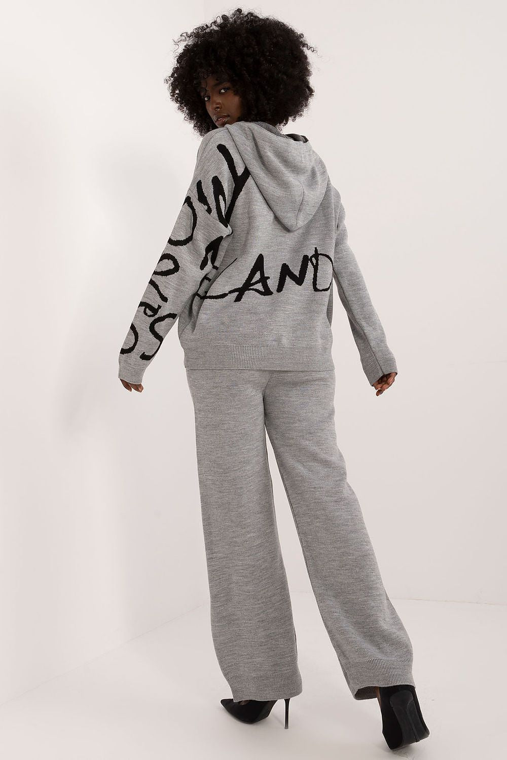 BASIC HOODED TRACKSUIT