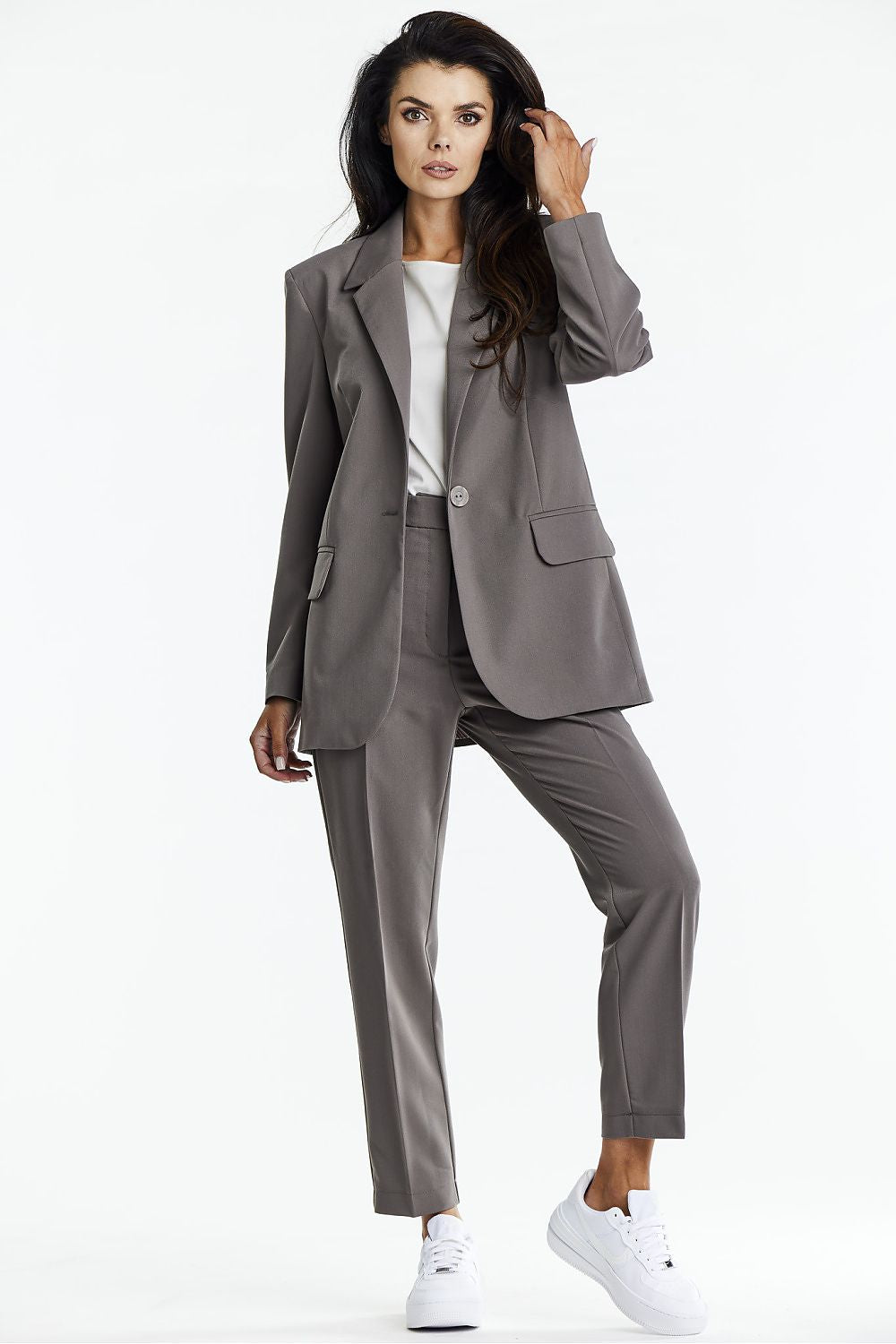 SINGLE-BUTTON BLAZER