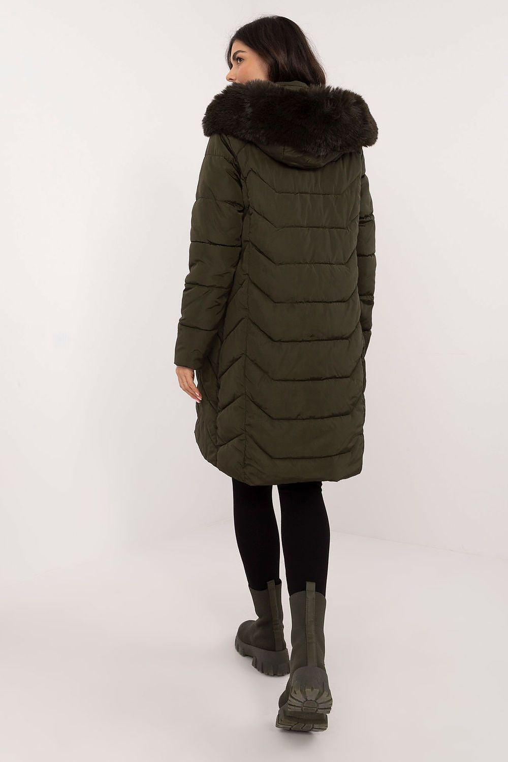 Pufferjacke mit Kapuze